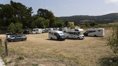 La parcela objeto de controversia se utiliza durante el verano como aparcamiento p�blico y gratuito de veh�culos.