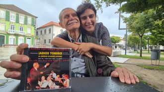 El reencuentro con su amiga, la historiadora Natalia Jorge Pereira, durante su estancia en Galicia.