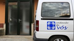 Acceso principal al centro de mayores de A Fonsagrada ya cerrado