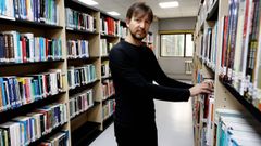 El profesor de Comunicaci�n Social e investigador Mariano Dagatti, en la Facultade de Comunicaci�n del campus de Pontevedra