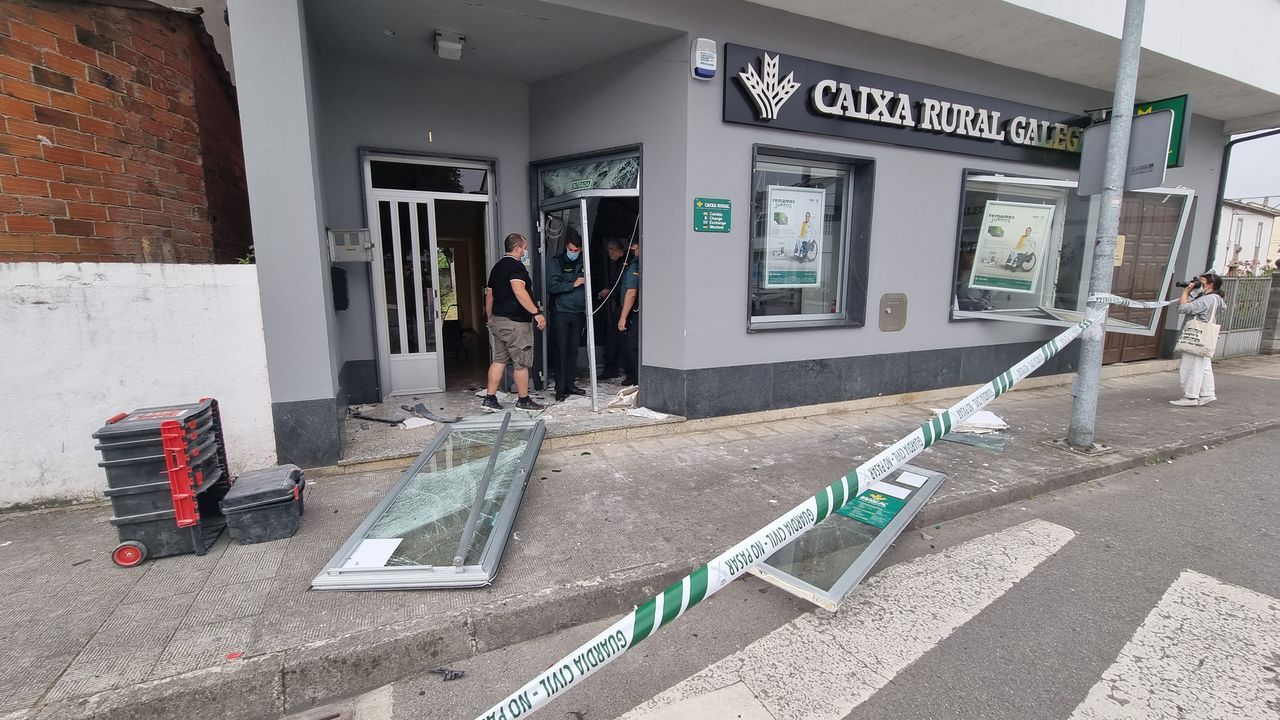 Seis años de cárcel para la banda de atracadores que asaltó con explosivos cajeros de Galicia, Asturias y Castilla y León
