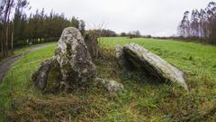 Dolmen de Pedra Moura, en Aldemunde (Carballo)