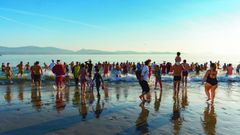 Chapuz�n solidario para despedir el a�o en Sanxenxo