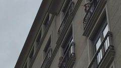 Charlas y m�sica en las ventanas para sobrellevar el estado de alarma