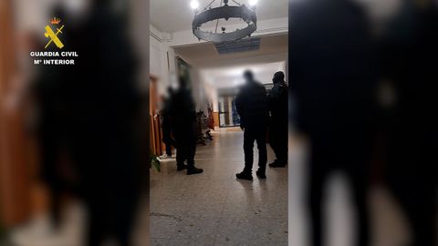 Los dos detenidos fueron trasladados a las dependencias de la Guardia Civil en Lugo