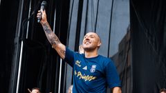 Santi Cazorla durante la celebraci�n del ascenso a Primera Divisi�n del Real Oviedo