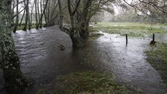 Temporal en Ourense.El ro Arnoia se desbord en Baos de Molgas