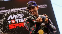Jorge Mart�n celebra la victoria.