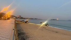 M�quinas trabajando en el arenal de Samil