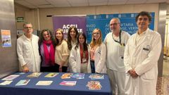 La agrupaci�n de pacientes ACCU y profesionales de Digestivo, en el hospital ourensano