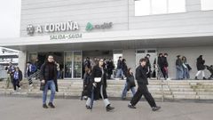 Entrada de la estaci�n provisional de tren en A Coru�a