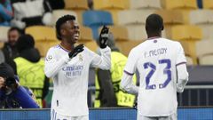 Vinicius celebra uno de sus goles
