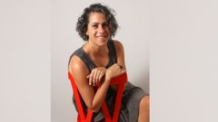 La escritora Katya Adaui ha publicado este ano en Pginas de Espuma Un nombre para tu isla, un volumen de relatos en los que el verdadero paisaje son las personas.