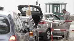 Inspecci�n de veh�culos en la entrada del Arsenal