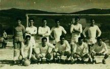 Este fue uno de los equipos del Laxe que jugo en el a�o 1964.