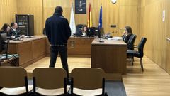 El acusado, durante el juicio en Ourense.