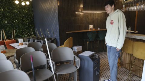 El propietario de la cafetería Bonsai, tras el robo sufrido en la madrugada del miércoles