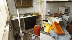 Suciedad y desperfectos en una vivienda alquilada en Vigo