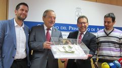 El alcalde de Oviedo, Wenceslao L�pez, y el consejero de Educaci�n, Genaro Alonso, ambos en el centro presentan los proyectos de los institutos de La Florida y La Corredoria.El alcalde de Oviedo, Wenceslao L�pez, y el consejero de Educaci�n, Genaro Alonso, ambos en el centro presentan los proyectos de los institutos de La Florida y La Corredoria
