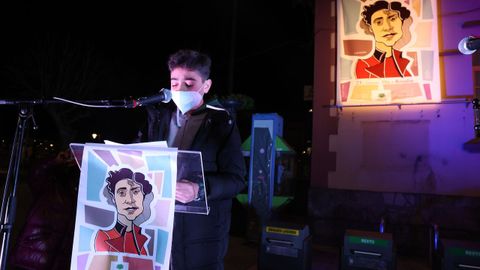 Acto en Carballo: inauguraci�n dunha ilustraci�n, lectura de poemas e actuaci�n do grupo Quercus Blues