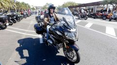 Alfonso Rueda participa con su moto a la concentraci�n motera de Sanxenxo