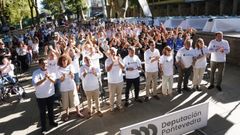 Luis L�pez estuvo acompa�ado de cargos locales y decenas de vecinos en Darbo