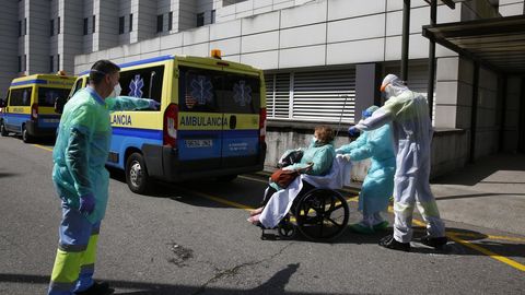 Trasladado de una paciente dada de alta en Pontevedra