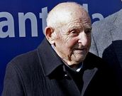 Jes�s Manuel Montes, de 103 a�os, en el mitin del 2011.