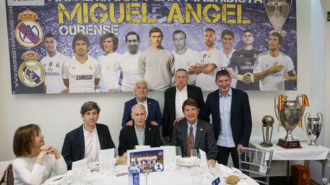 Primer encuentro celebrado en la Pea Miguel ngel tras el fallecimiento del mtico portero