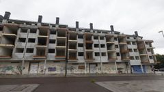 La urbanizaci�n Costa Nariga, conocida como Riotorto, es uno de los activos m�s tristemente c�lebres de la Sareb en Carballo.