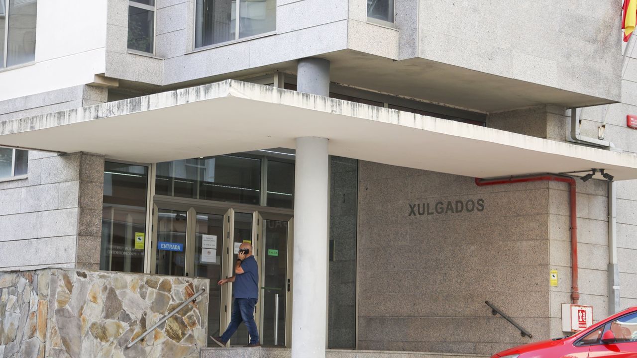 Piden seis años de prisión para el autor de un robo con violencia en Narón