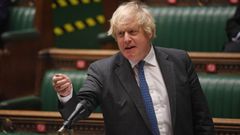 El primer ministro brit�nico, Boris Johnson, asiste a las preguntas del primer ministro en la C�mara de los Comunes el pasado d�a 24