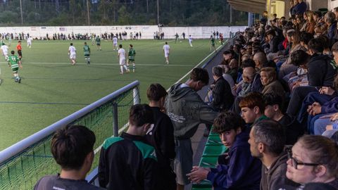 Las mejores im�genes del derbi entre Club do Mar y Paiosaco