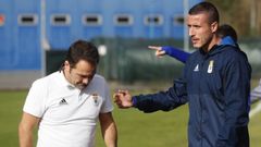 Christian Fern�ndez, junto a Emilio Ca�edo, en un partido del juvenil A