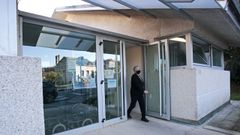 En el �rea sanitaria de Pontevedra y O Saln�s hay 203 casos activos de covid. En la imagen, el centro de salud de Mora�a