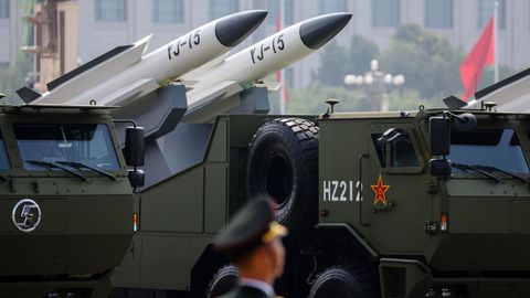 Desfile militar con motivo de la celebraci�n de la victoria de China contra Jap�n en 1945