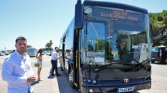 O Concello de A Illa presenta o novo bus circular do vran