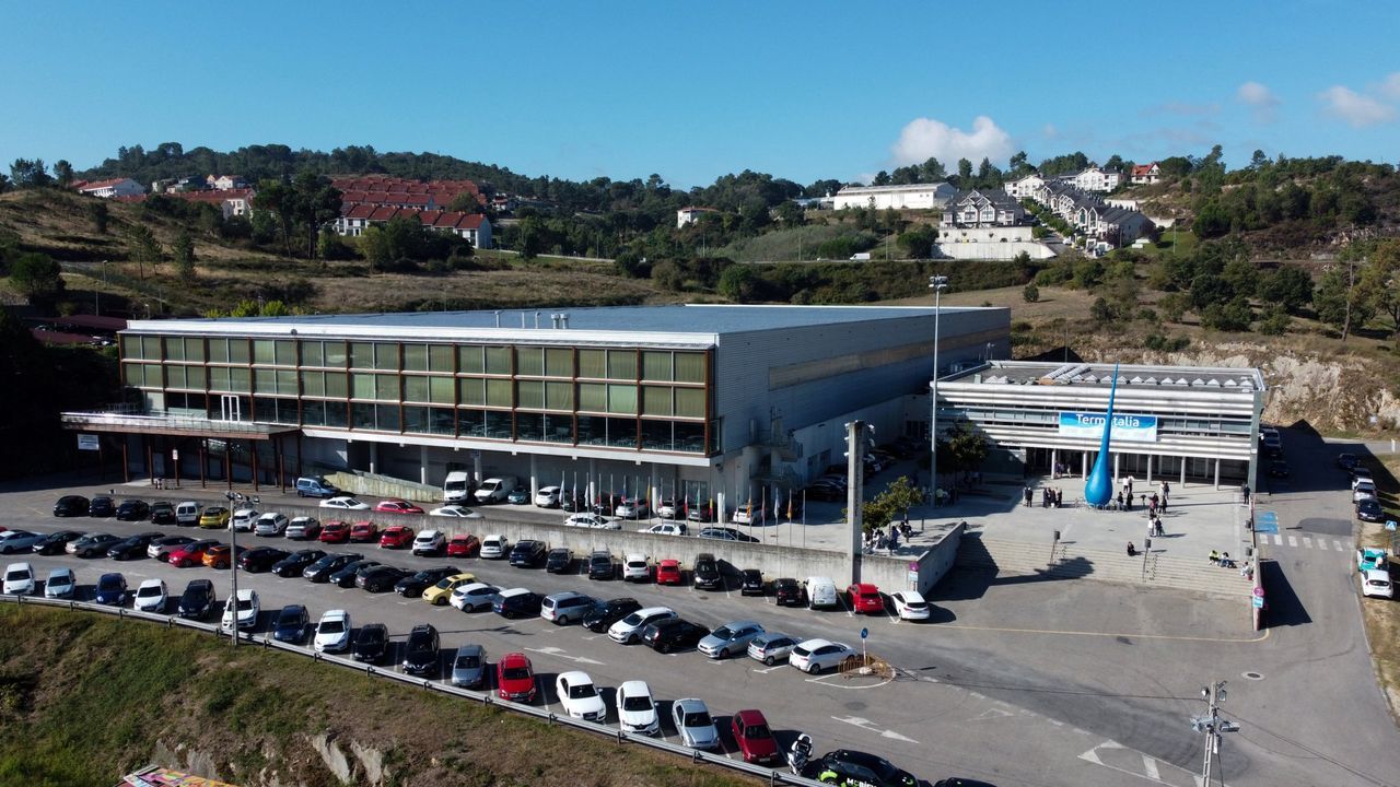 La D.O. Ribeiro premia a la Fundación Expourense, a Vinetur y a la viticultora Elisa Collarte