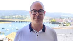 �ngel Rodr�guez naci� en Ourense y vive desde hace tres d�cadas en Pontedeume
