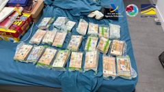 Desmantelada una red de trfico de drogas que operaba desde Canarias