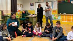 Alumnos del colegio Escuelas Blancas dise�an la remodelaci�n del parque Corsino Su�rez 