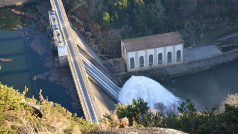 Embalse Barri� de la Maza