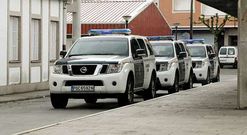 En las inmediaciones del juzgado hubo siete veh�culos de la Guardia Civil y 25 agentes.