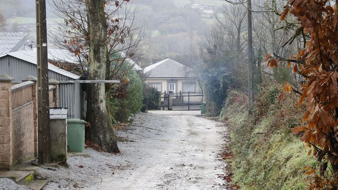 La vivienda se ubica en el n�cleo de San Xuli�n de Chorente, en Sarria