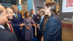 El presidente de la Xunta, Alfonso Rueda, y la conselleira de Mar, Teresa Villaverde, en el expositor de Congalsa en Conxemar
