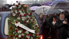 Funeral en Cambados por tres de los tripulantes muertos en el naufragio del Sin Querer 2
