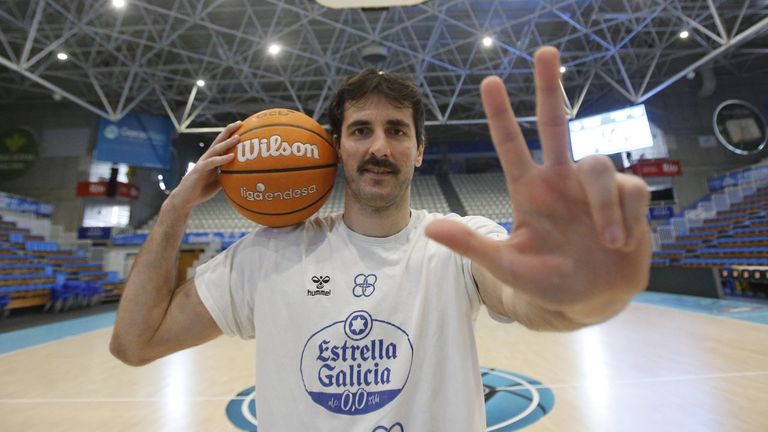 Mihajlo Andric, consumado triplista, atendi� a La Voz este mates al t�rmino del entrenamiento.