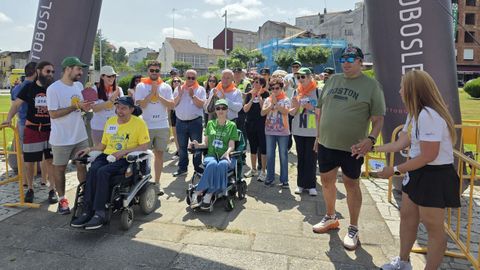 Un momento de la llegada de los participantes en la marcha, que comenzó y terminó en la plaza de la Compañía
