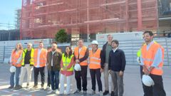 La alcaldesa visit� la parcela de Xux�n en la que el Ayuntamiento construye 50 viviendas de alquiler social