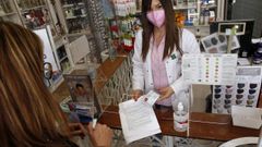 Las muestras se pueden retirar en medio centenar de farmacias de Barbanza